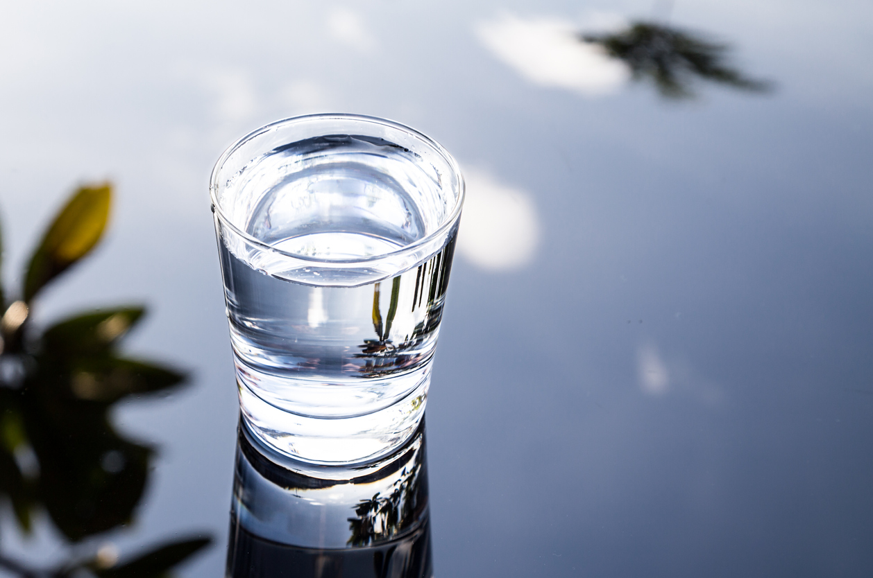 How Does an Alkaline Water Filter Work? Cloud Water Filters